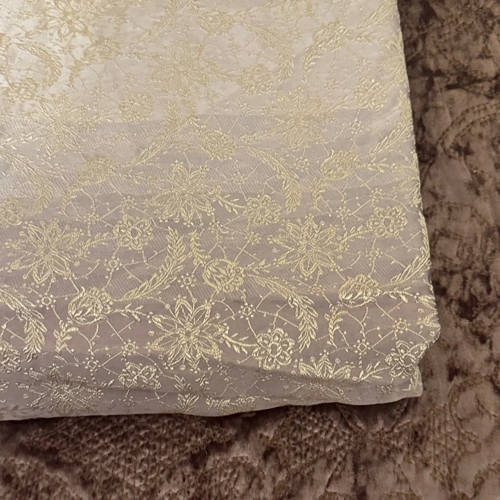 Luxurious Cream and Brown Comforter Set